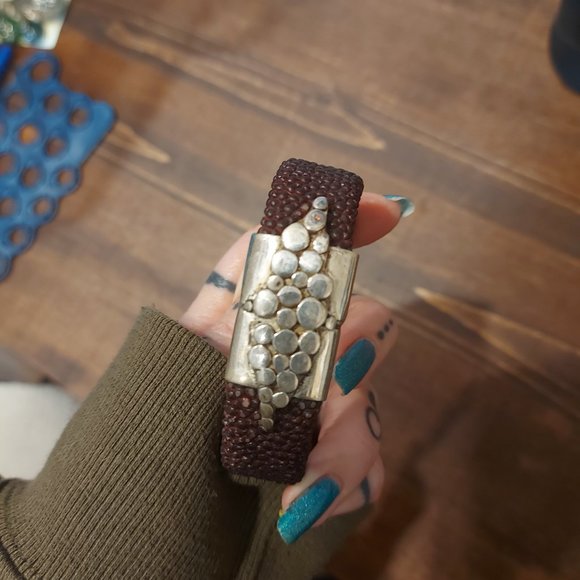 Faux Sting Ray (?) Skin Bangle with Silver Clasp - Picture 3 of 4